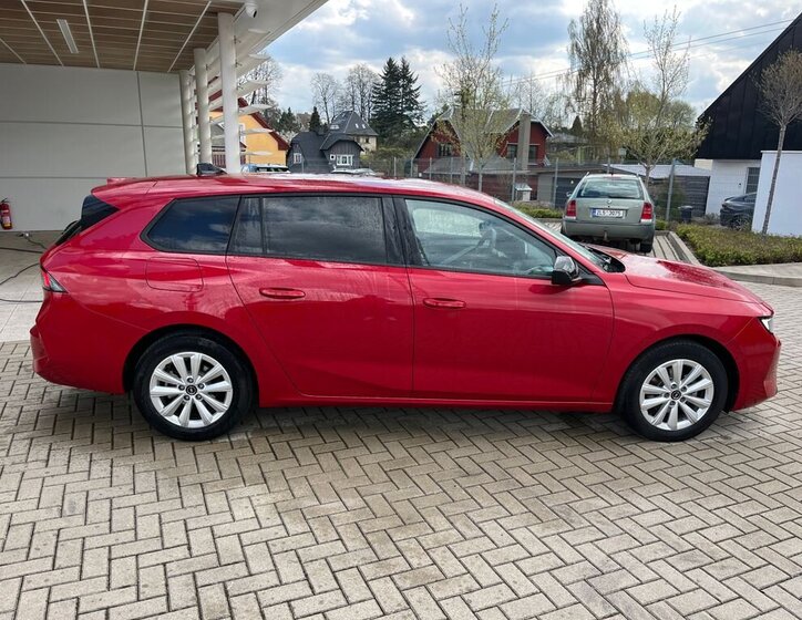 Opel Astra Kombi 1,2 l 81 kw