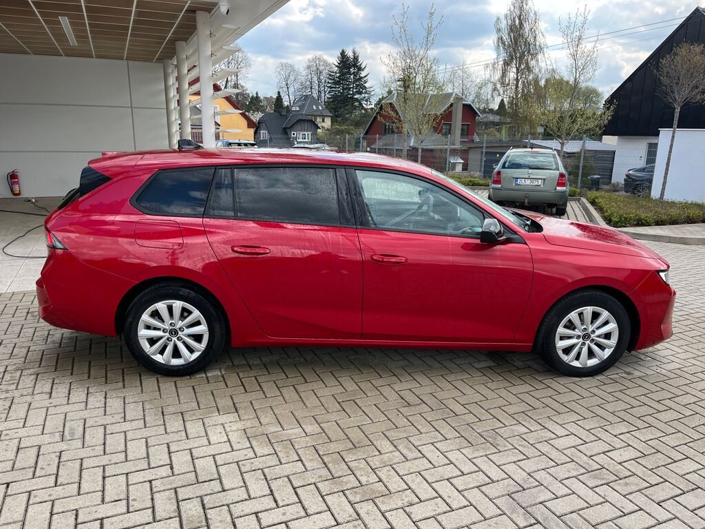 Opel Astra Kombi 1,2 l 81 kw