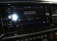 Volkswagen Multivan 11