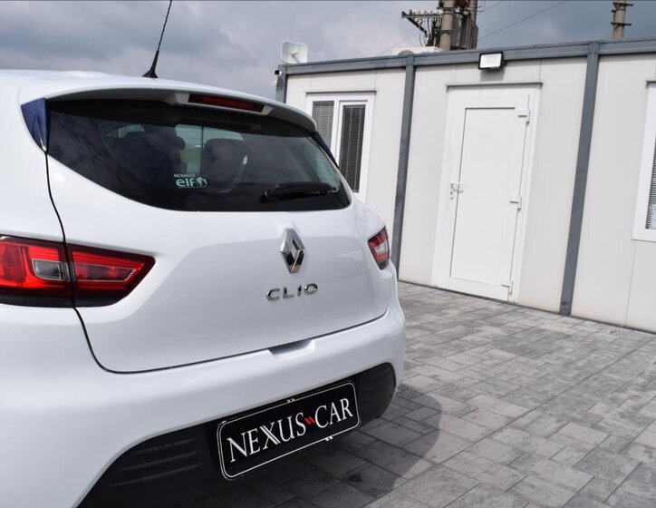 Renault Clio Hatchback 1,1 l 54 kw