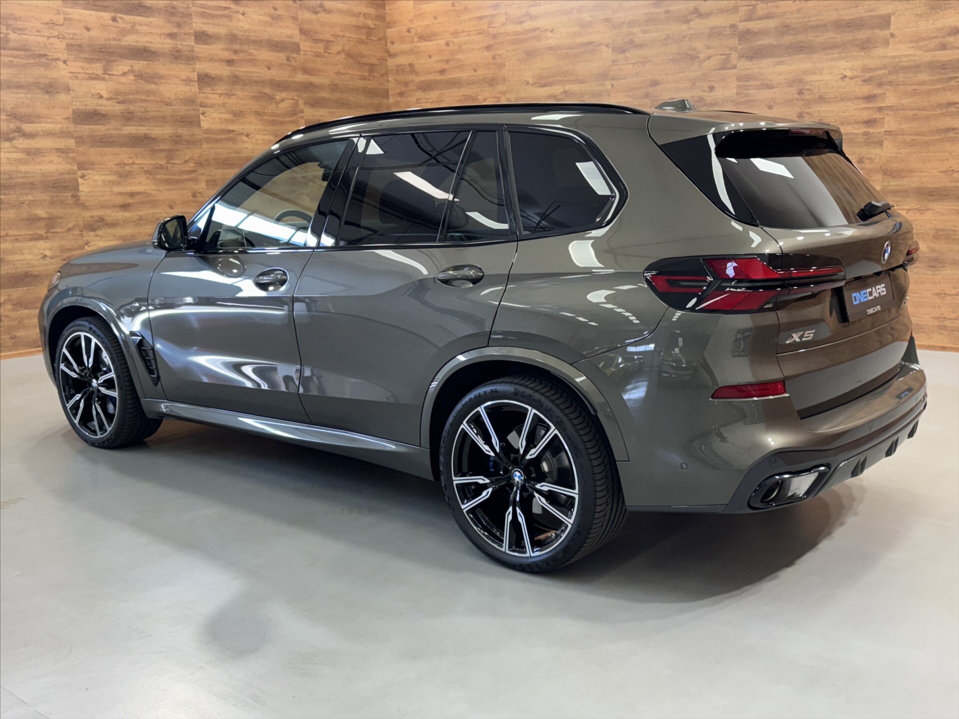 BMW X5 SUV 3,0 l 250 kw