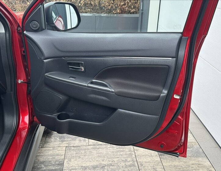 Mitsubishi ASX SUV 2,0 l 110 kw