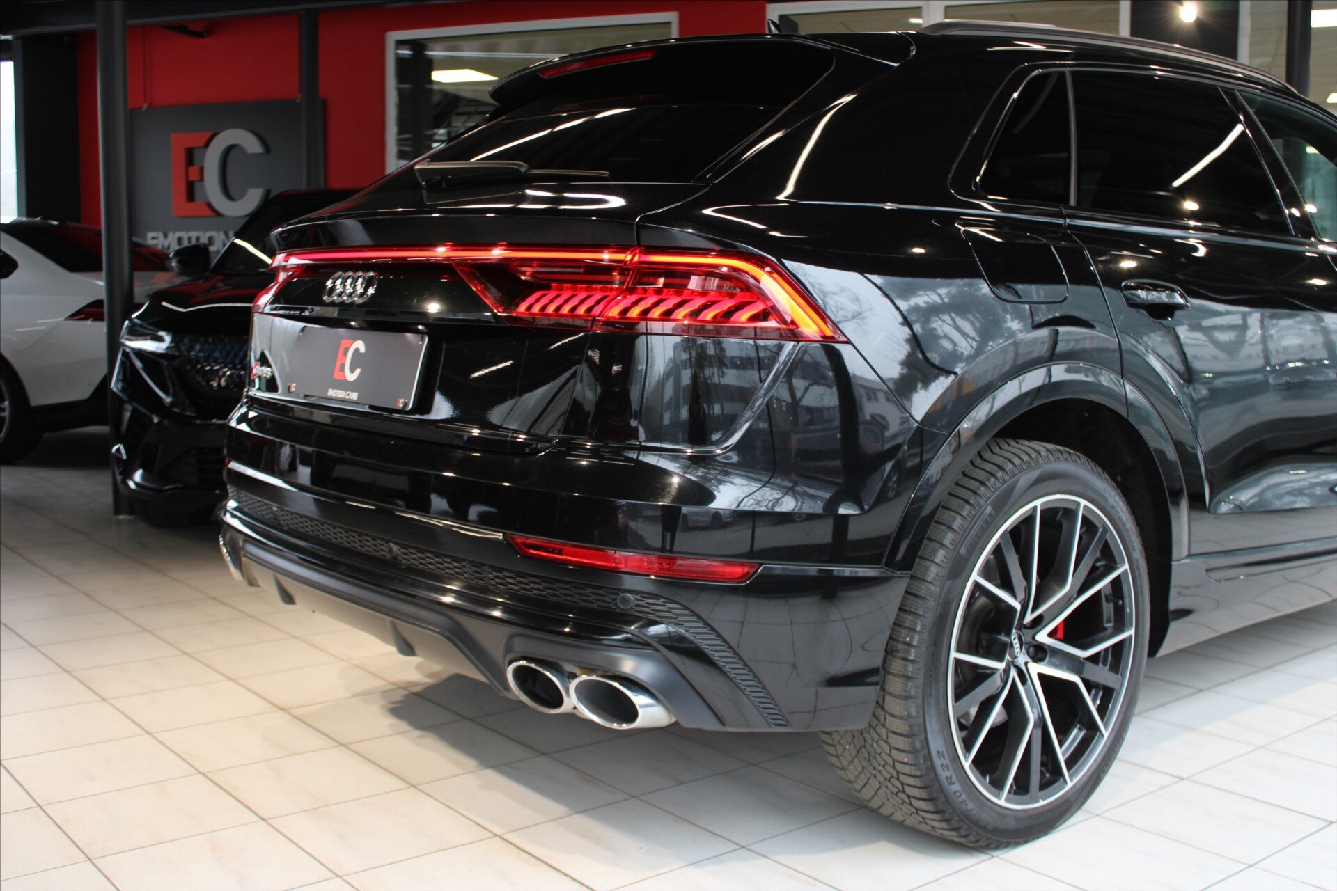 Audi SQ8 SUV / Terénní 4,0 l 320 kw