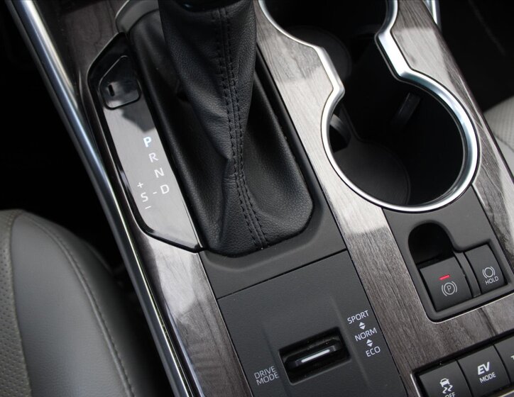 Toyota Highlander 26