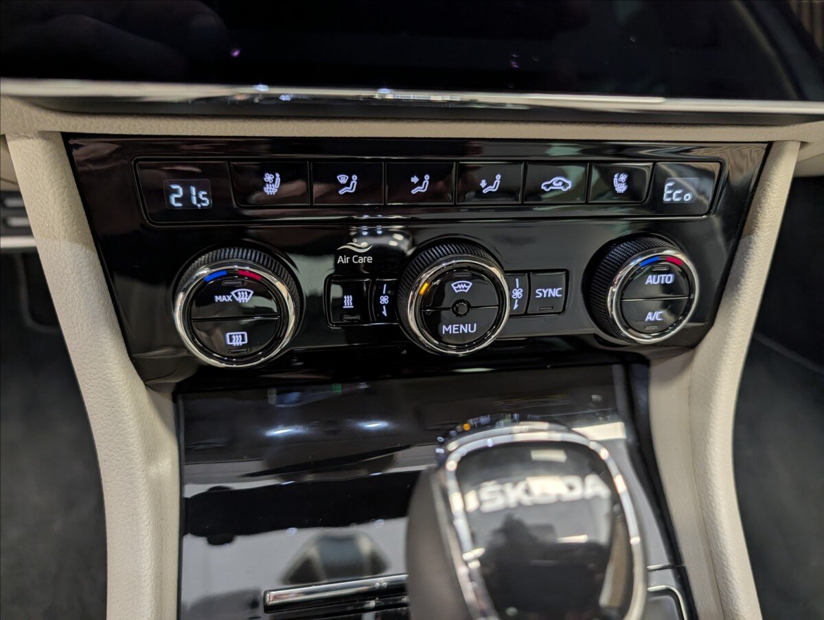 Škoda Superb Liftback 1,4 l 115 kw