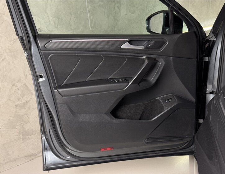 Volkswagen Tiguan Allspace SUV / Terénní 2,0 l 140 kw