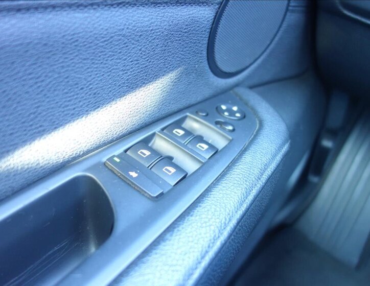 BMW X5 SUV / Terénní 3,0 l 225 kw