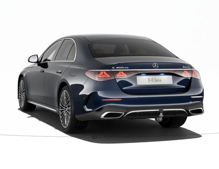 Mercedes-Benz Třídy E 4