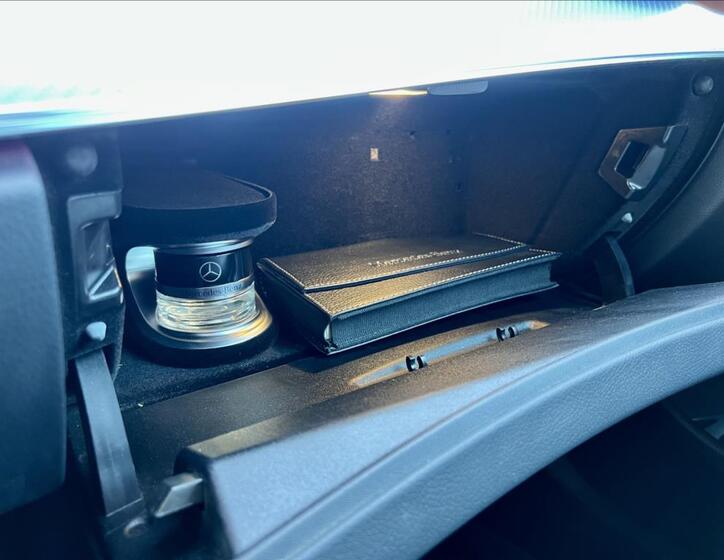 Mercedes-Benz Třídy E 48