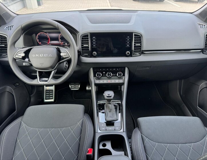 Škoda Karoq SUV / Terénní 1,5 l 110 kw