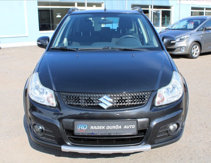 Suzuki SX4 Hatchback 1,6 l 88 kw