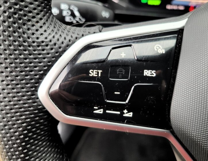 Volkswagen Arteon Kombi 1,4 l 115 kw