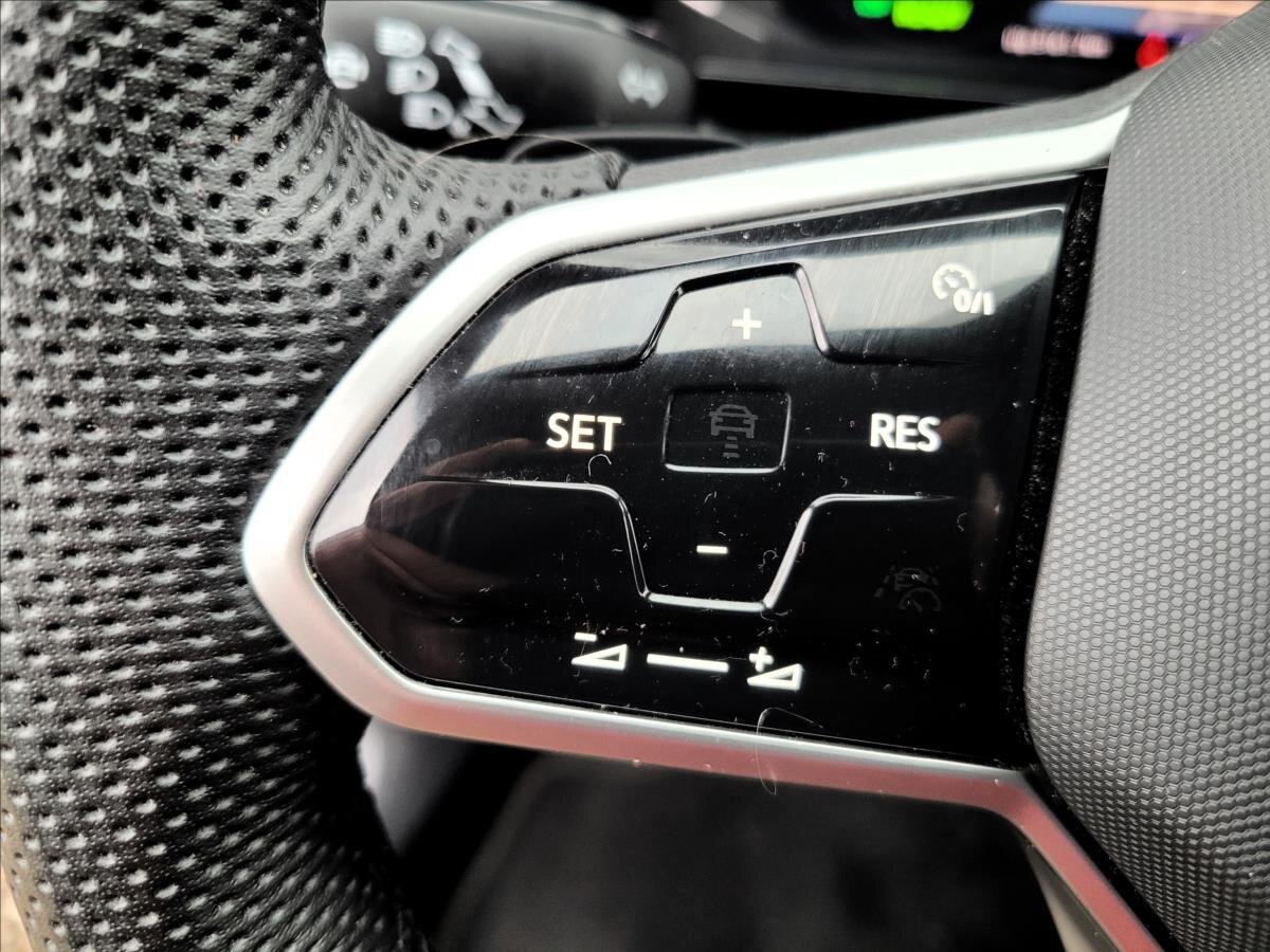 Volkswagen Arteon Kombi 1,4 l 115 kw