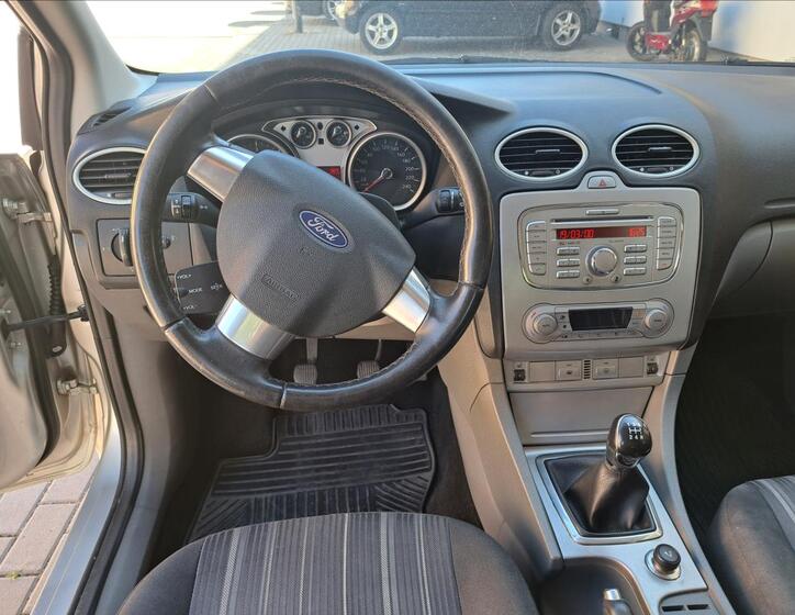 Ford Focus 17