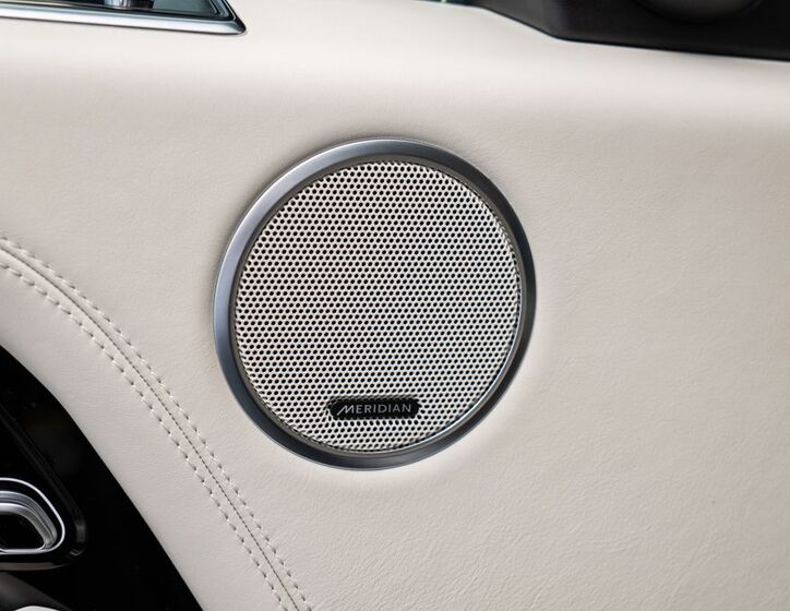 Land Rover Range Rover 25