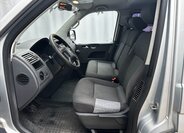 Volkswagen Caravelle 9