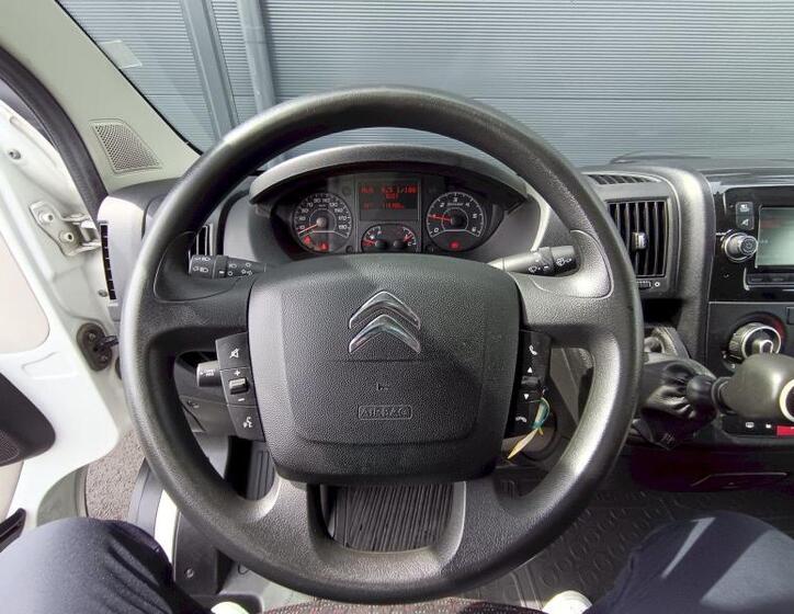 Citroën Jumper 32