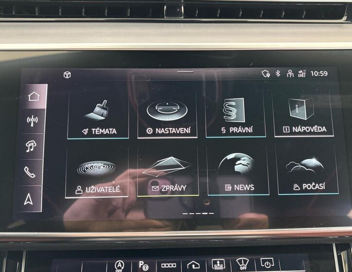 Audi A8 Sedan / Limuzína 3,0 l 210 kw