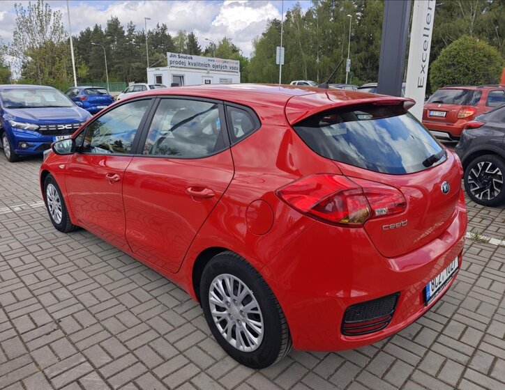 KIA Ceed Hatchback 1,6 l 100 kw