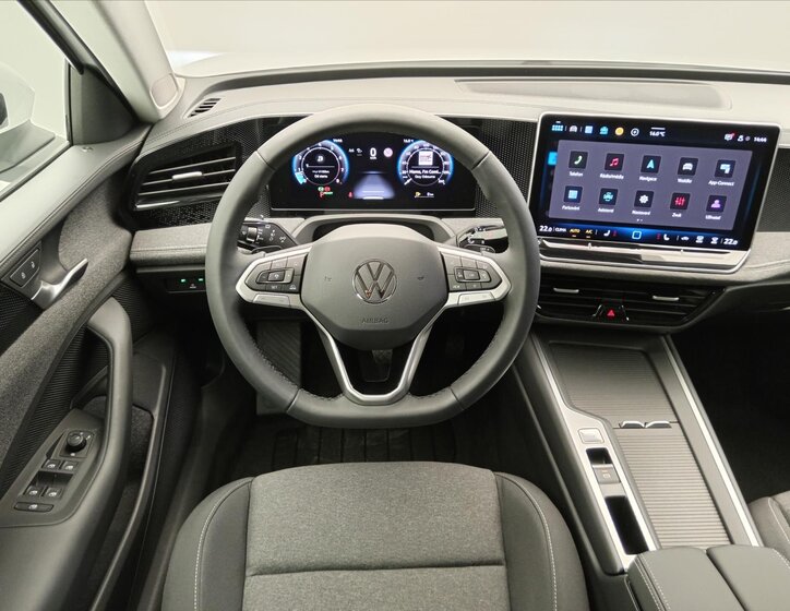 Volkswagen Passat Kombi 1,5 l 110 kw