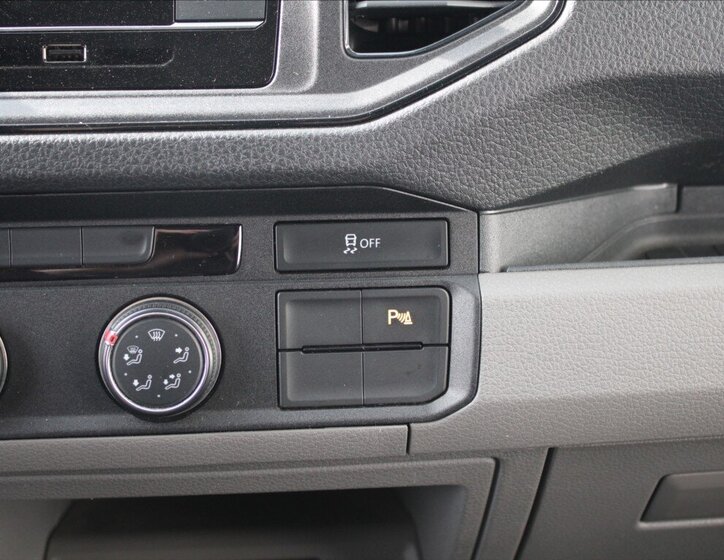 Volkswagen Crafter Skříň 2,0 l 103 kw