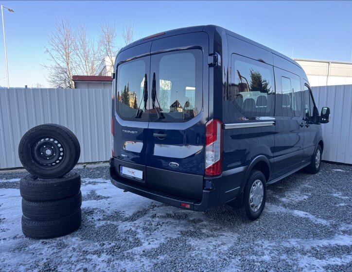 Ford Transit Kombi 2,0 l 96 kw