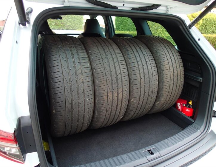 Škoda Kodiaq SUV / Terénní 1,5 l 110 kw