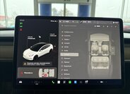 Tesla Model 3 Sedan / Limuzína 0,0 377 kw