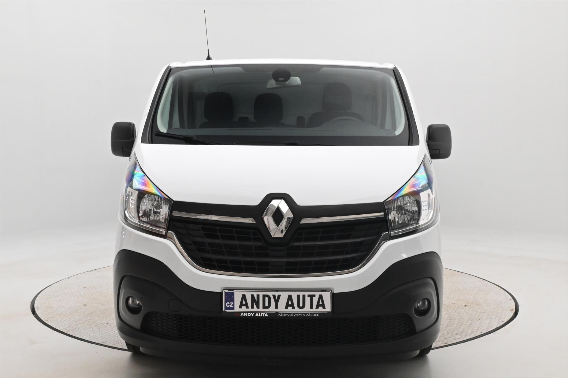 Renault Trafic Skříň 2,0 l 107 kw