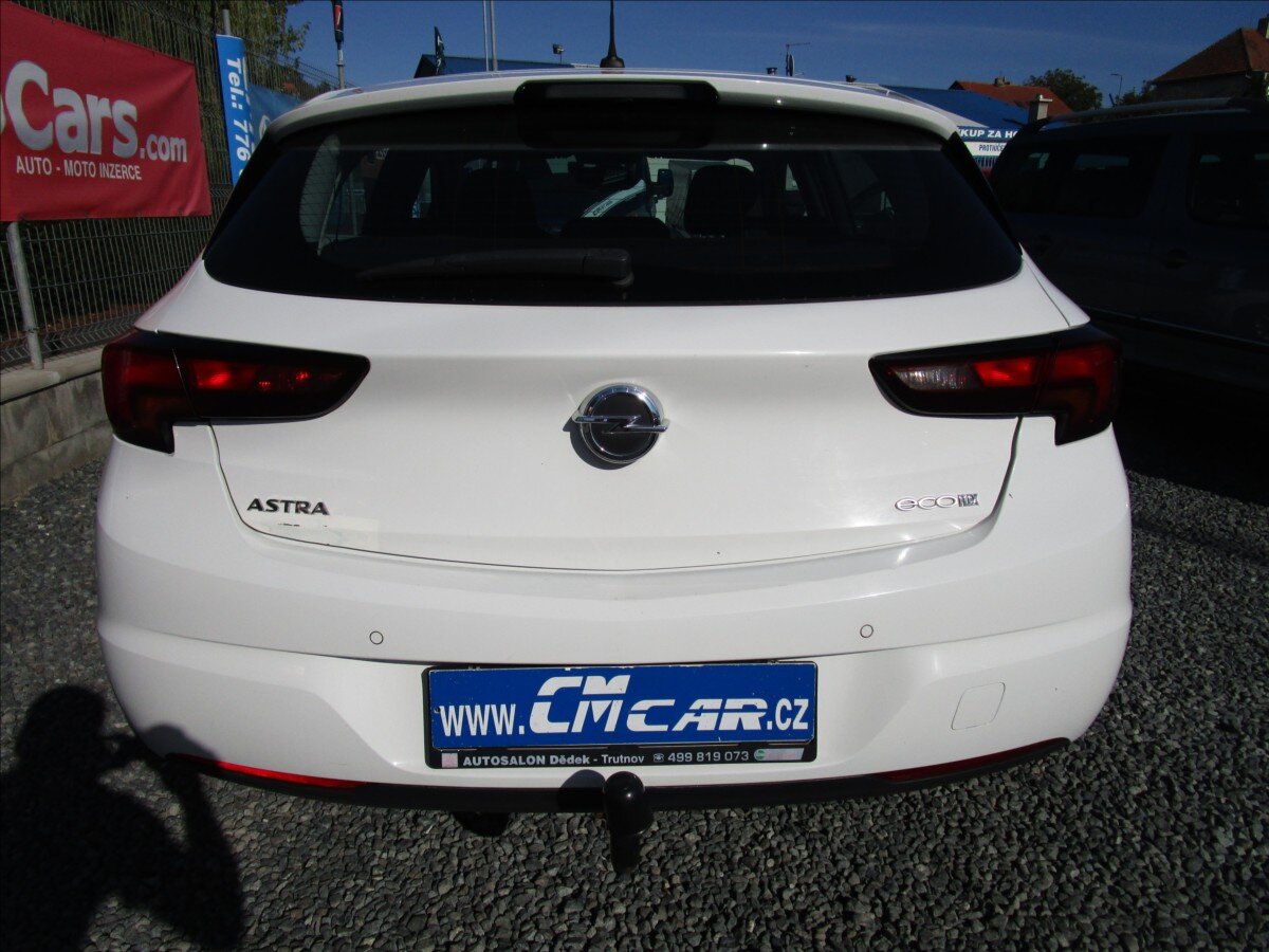 Opel Astra Hatchback 999,0 77 kw