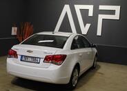 Chevrolet Cruze 7