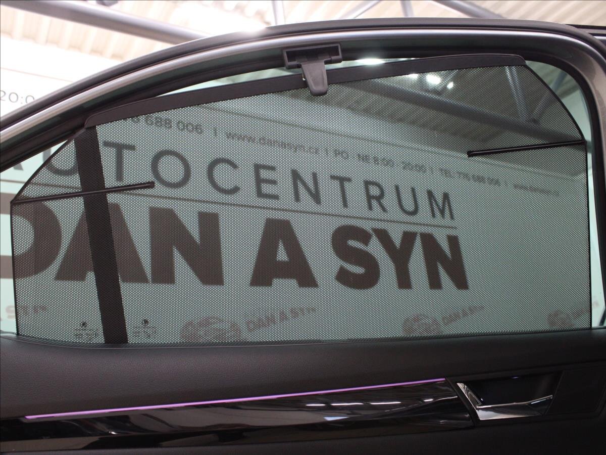 Škoda Superb Sedan / Limuzína 1,8 l 132 kw