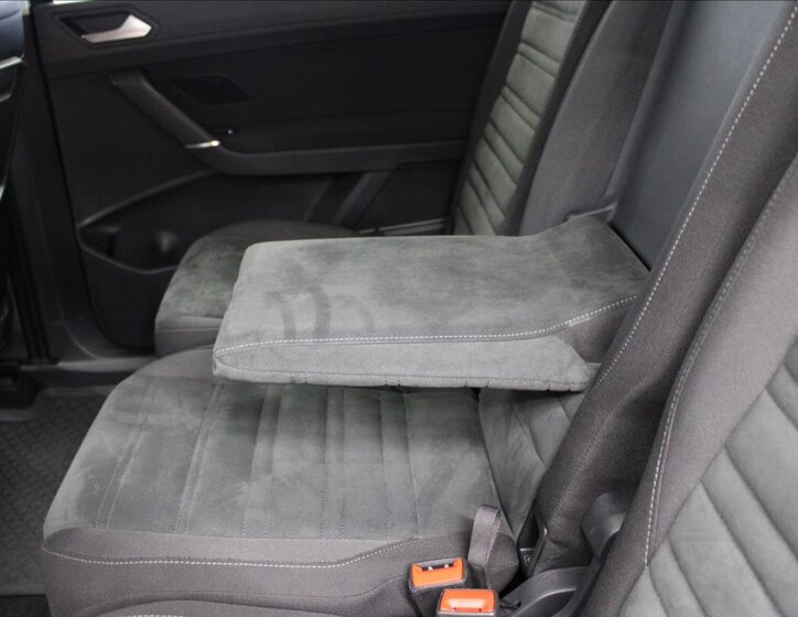 Volkswagen Touran Kombi 1,5 l 110 kw