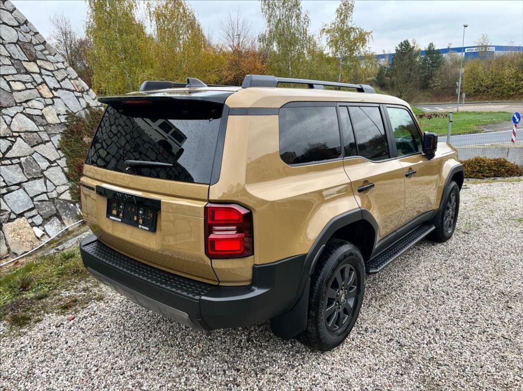 Toyota Land Cruiser Ostatní 2,4 l 205 kw