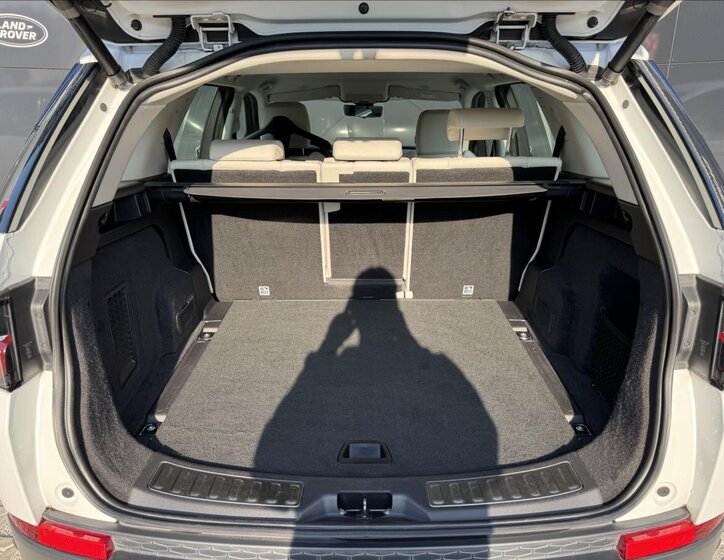 Land Rover Discovery Sport 13