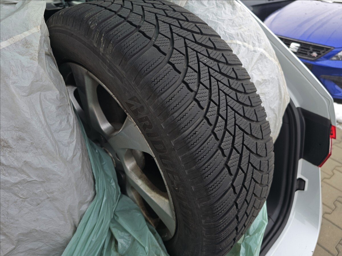 Škoda Superb Kombi 2,0 l 140 kw