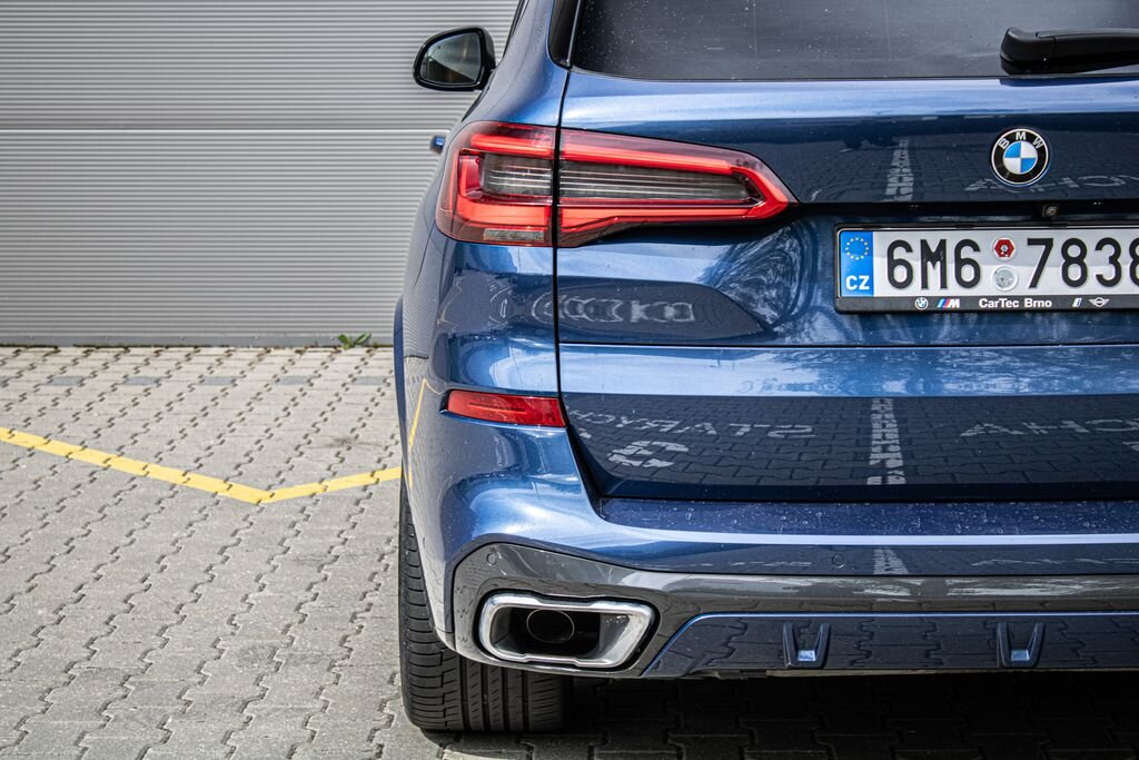 BMW X5 SUV / Terénní 3,0 l 195 kw