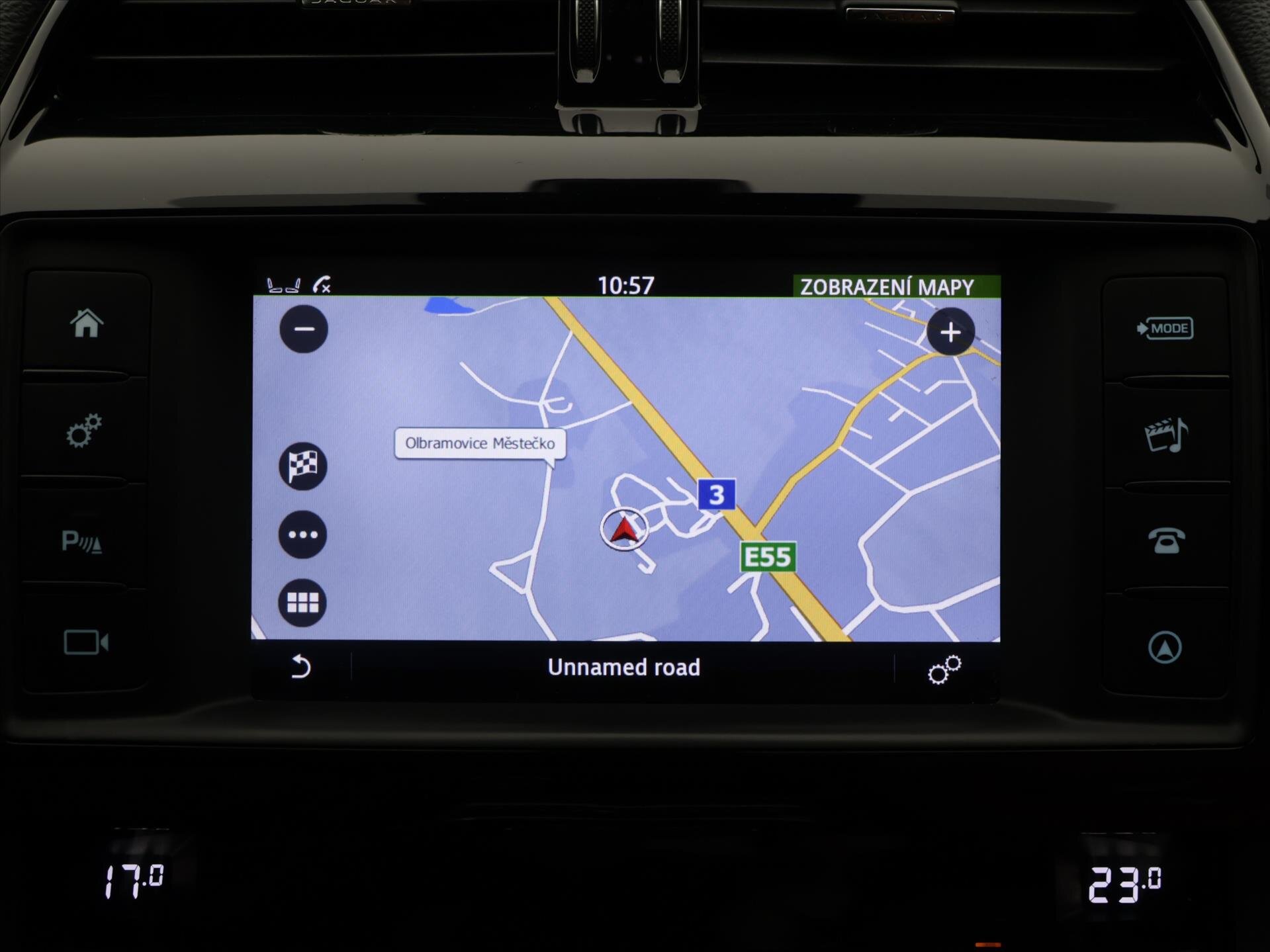 Jaguar F-Pace SUV 2,0 l 132 kw