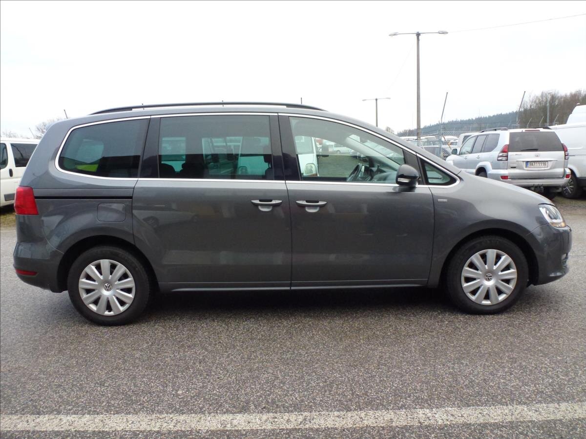 Volkswagen Sharan Kombi 2,0 l 125 kw