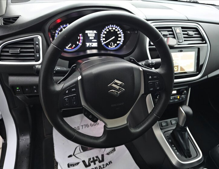 Suzuki SX4 S-Cross Hatchback 1,4 l 103 kw