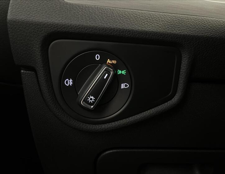 Volkswagen Touran 19