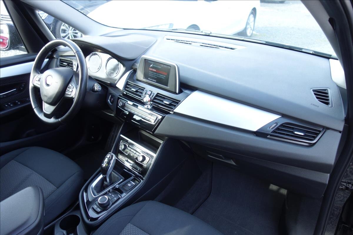 BMW Řada 2 MPV 1,5 l 103 kw