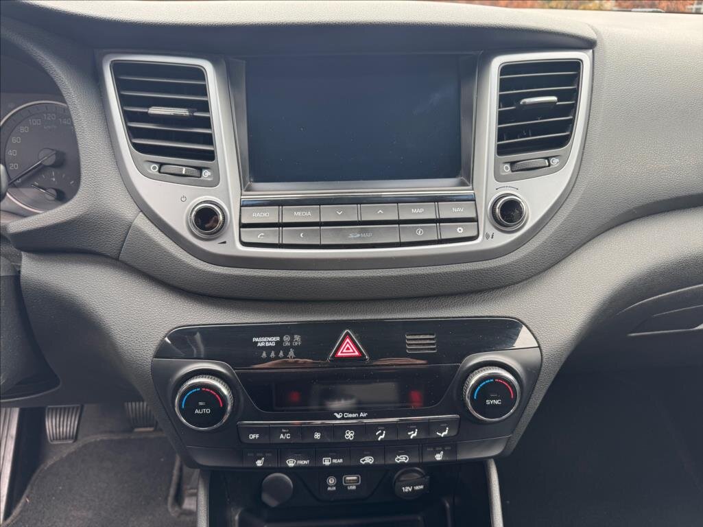 Hyundai Tucson SUV / Terénní 1,6 l 97 kw