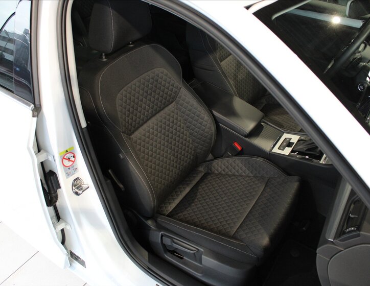 Škoda Superb Kombi 2,0 l 110 kw