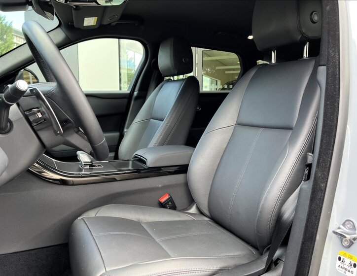 Land Rover Range Rover Velar SUV / Terénní 2,0 l 150 kw