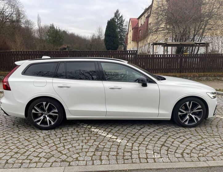 Volvo V60 8