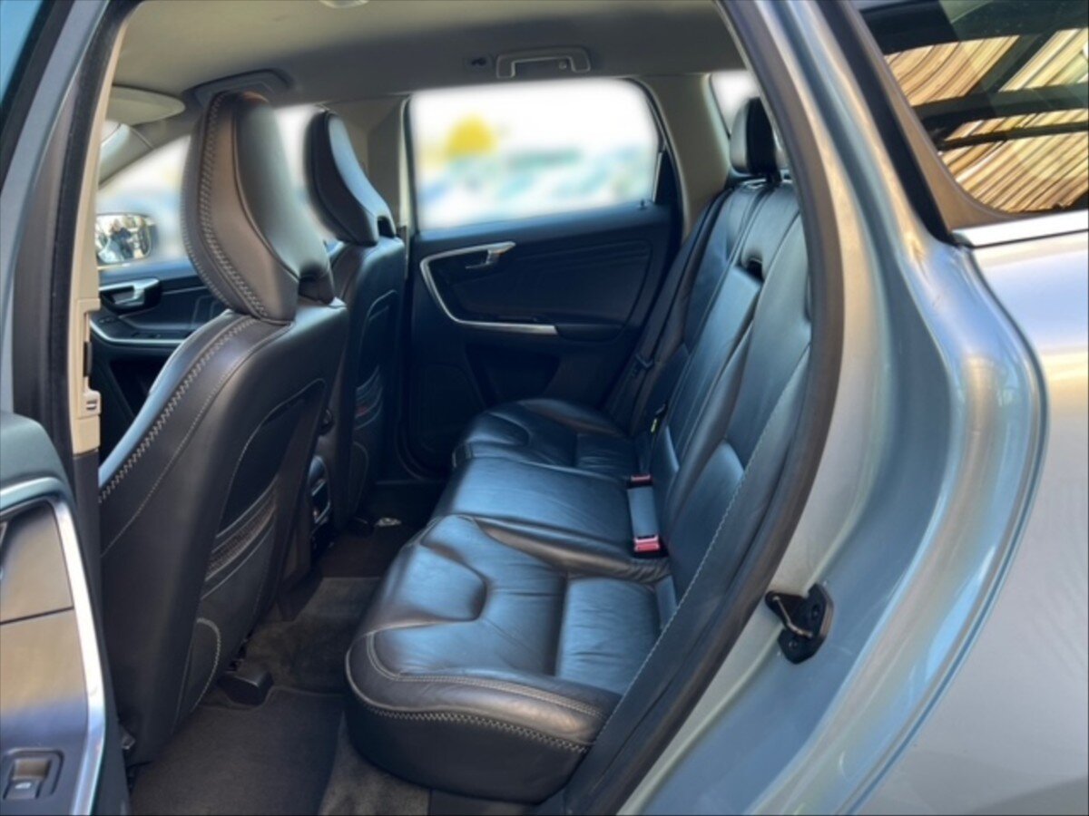 Volvo XC60 SUV / Terénní 2,4 l 158 kw