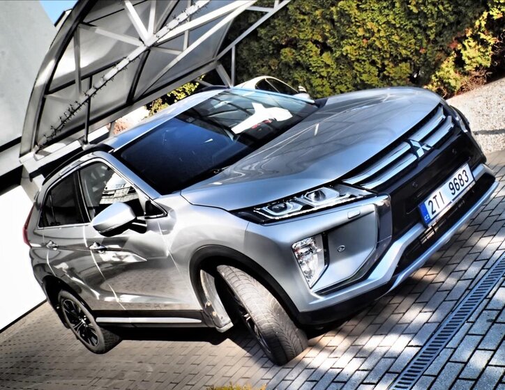 Mitsubishi Eclipse Cross Kombi 1,5 l 120 kw