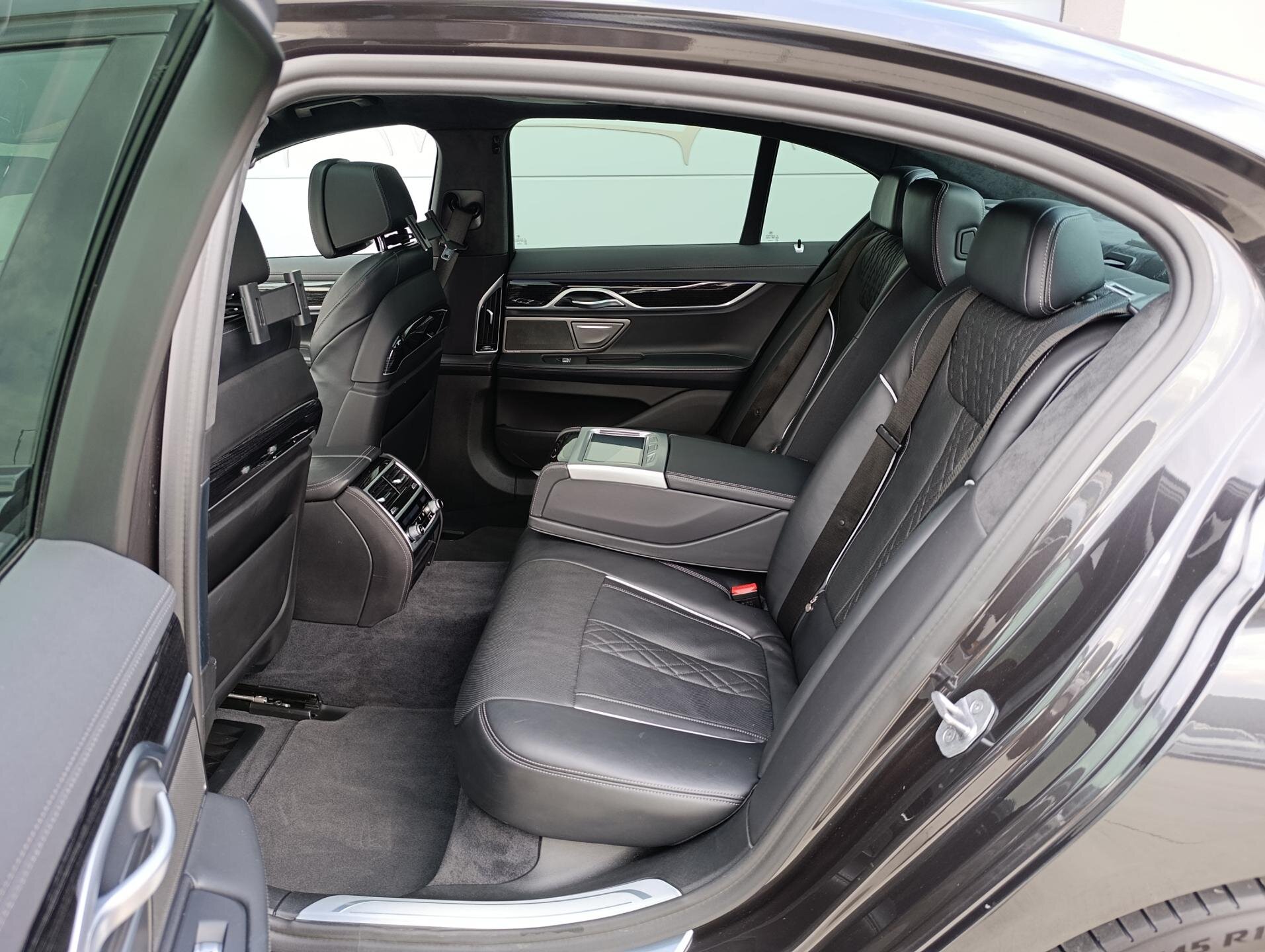 BMW Řada 7 Ostatní 3,0 l 250 kw