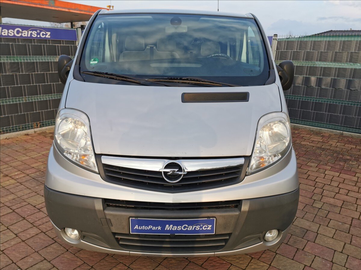 Opel Vivaro Kombi 2,0 l 84 kw